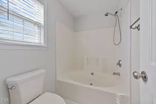 296 Stansbury Ln, Clayton, NC 27527 - Photo 17