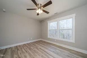 918 N Bickett Blvd, Louisburg, NC 27549 - Photo 25