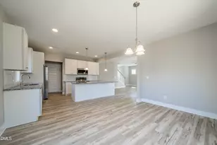 918 N Bickett Blvd, Louisburg, NC 27549 - Photo 19