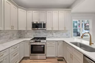 596 Hemlock Ave, Durham, NC 27707 - Photo 5
