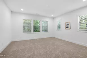 700 Mildred Oaks Ct, Cary, NC 27519 - Photo 17