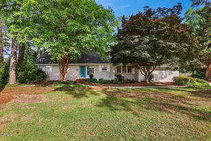 1105 S Vermont St, Smithfield, NC 27577 - Photo 3