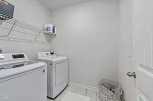 122 Commons Cir, Clayton, NC 27520 - Photo 19