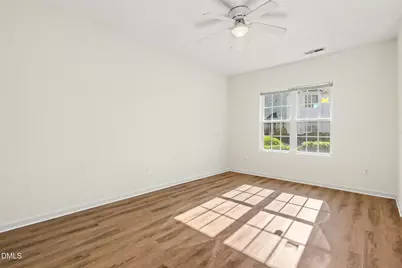 10 Moorefield Court, Durham, NC 27705 - Photo 9
