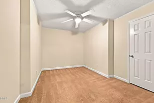101 Marbury Ct, Cary, NC 27513 - Photo 13