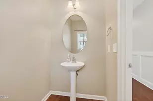 226 Beaconwood Ln, Holly Springs, NC 27540 - Photo 19