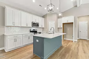 55 Kettle Crk Dr, Zebulon, NC 27597 - Photo 9