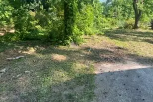 130 Booth Ave, Henderson, NC 27536 - Photo 3