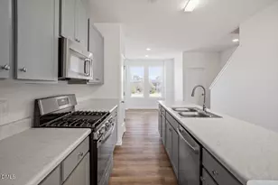 443 N Fisher St, Raleigh, NC 27610 - Photo 15