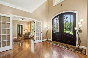 6909 Darcy Ln, Raleigh, NC 27606 - Photo 21