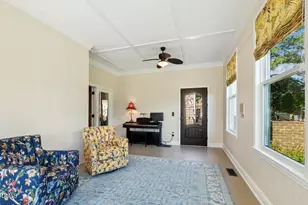 6909 Darcy Ln, Raleigh, NC 27606 - Photo 31