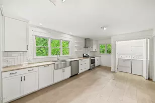 213 Hillsborough St, Chapel Hill, NC 27514 - Photo 11