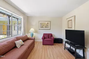 807 W Trinity Ave, Durham, NC 27701 - Photo 7