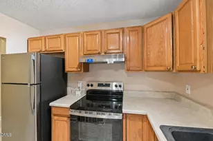 4900 Avenida Del Sol Dr, Raleigh, NC 27616 - Photo 5