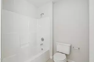 2521 Gordon Glen Ct, Raleigh, NC 27617 - Photo 21