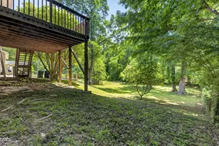 1224 Pineview Dr, Raleigh, NC 27606 - Photo 37
