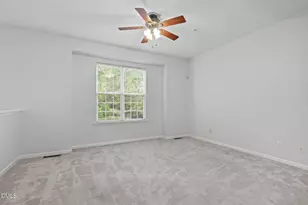 102 Cabernet Dr, Chapel Hill, NC 27516 - Photo 11
