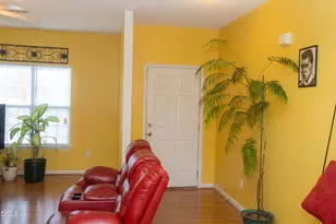 5406 Cowan Ln, Raleigh, NC 27610 - Photo 7
