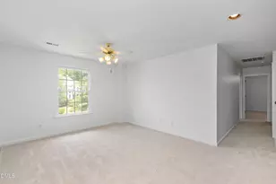 102 Citrus Pl, Cary, NC 27519 - Photo 31
