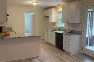 704 E Maple Ln E, Fuquay Varina, NC 27526 - Photo 3