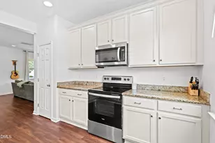 537 Duchart Lane, Fuquay Varina, NC 27526 - Photo 15