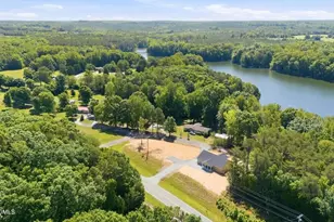 6904 Virgilina Rd, Roxboro, NC 27574 - Photo 21