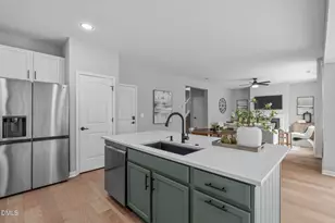 309 Napa Ridge Ln, Morrisville, NC 27560 - Photo 15