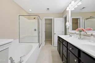 1005 Ileagnes Rd, Raleigh, NC 27603 - Photo 33
