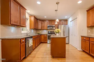 1806 Medfield Rd, Raleigh, NC 27607 - Photo 15
