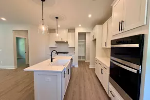 2917 Walden Rd, Apex, NC 27502 - Photo 3