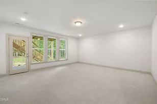 125 W Victoria Rdg Dr, Selma, NC 27576 - Photo 27