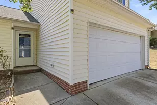 1524 Clover Ridge Ct, Raleigh, NC 27610 - Photo 5