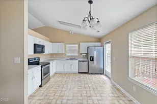 1524 Clover Ridge Ct, Raleigh, NC 27610 - Photo 11