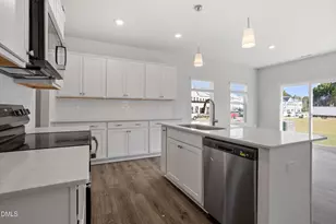 121 Elyse Overlook Lp, Sanford, NC 27332 - Photo 7