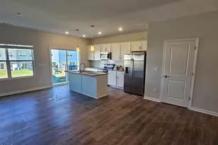 125 Elyse Overlook Lp, Sanford, NC 27332 - Photo 3