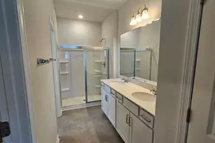 133 Elyse Overlook Lp, Sanford, NC 27332 - Photo 3