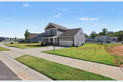 110 Benson Village Drive, Benson, NC 27504 - Photo 3