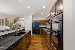 103 Longchamp Ln, Cary, NC 27519 - Photo 3