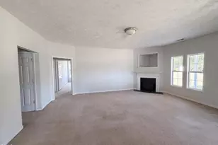 3066 Candlelight Dr, Fayetteville, NC 28311 - Photo 3