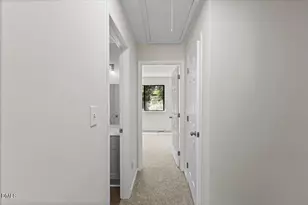 5806 Shady Grove Cir, Raleigh, NC 27609 - Photo 17