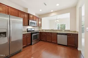 104 Kathleen Ct, Morrisville, NC 27560 - Photo 9