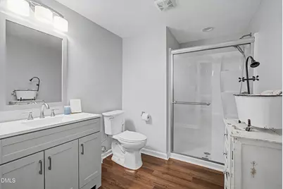 5517 N Hawthorne Way, Raleigh, NC 27613 - Photo 31