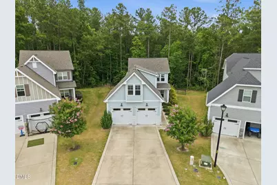 116 Spruce Hollow Circle, Spring Lake, NC 28390 - Photo 3