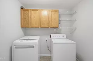 2910 Barrymore St, Raleigh, NC 27603 - Photo 41