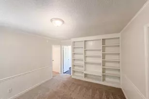6641 Lynndale Dr, Raleigh, NC 27612 - Photo 11