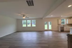 325 Longleaf Gln Ln, Zebulon, NC 27597 - Photo 5