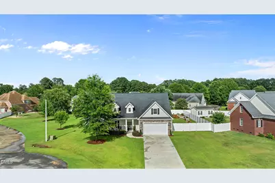 905 N Baden Court, Goldsboro, NC 27534 - Photo 3