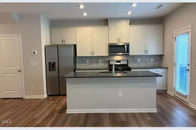 843 Oak Center Drive, Raleigh, NC 27610 - Photo 5