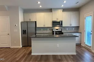 843 Oak Center Dr, Raleigh, NC 27610 - Photo 5