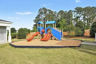 468 Lakemont Dr, Clayton, NC 27520 - Photo 33